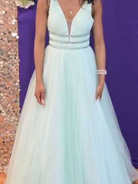 Elegant Mint Tulle Ball Gown Dress with Beaded Waist